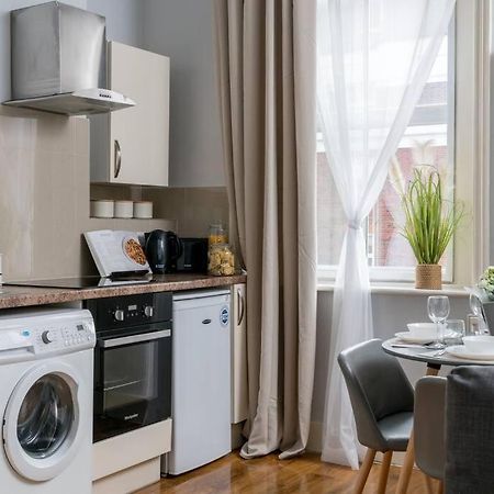 شقة Cozy 1 Bed For 4 Paddington لندن المظهر الخارجي الصورة